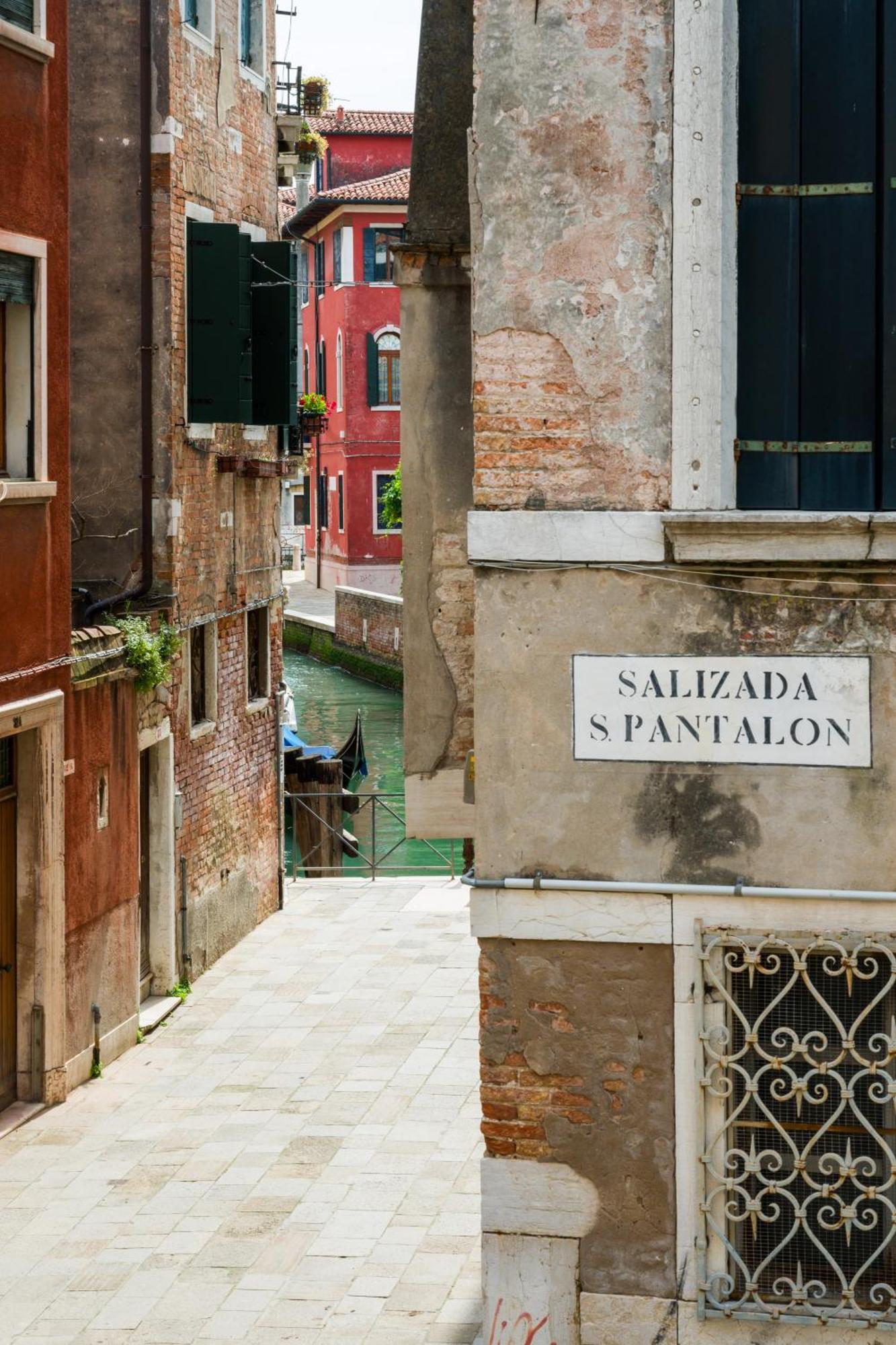 Ca Del Bezzo - Comfort & City View Venedig Eksteriør billede